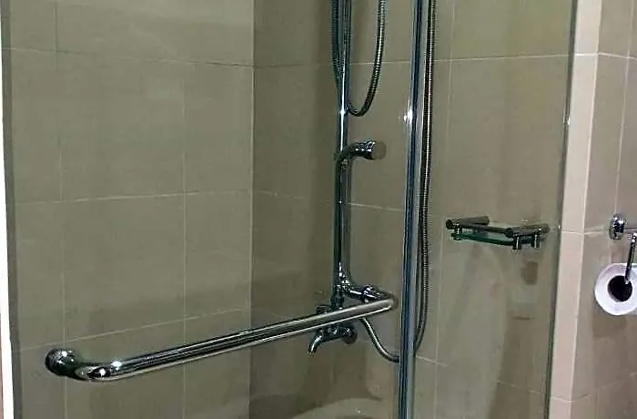 Homefort At Shore Residences Hotel