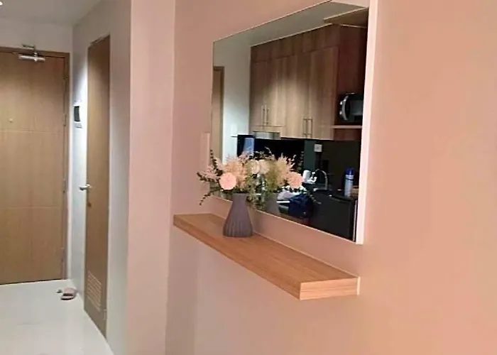 Hotel Homefort At Shore Residences 5*