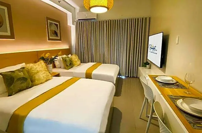 Homefort At Shore Residences 5* Manila